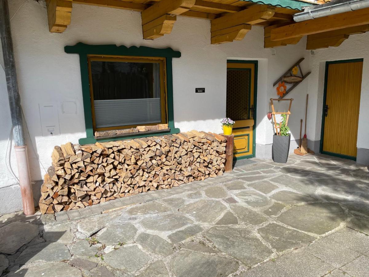 Ferienwohnung Maxi Maishofen Luaran gambar