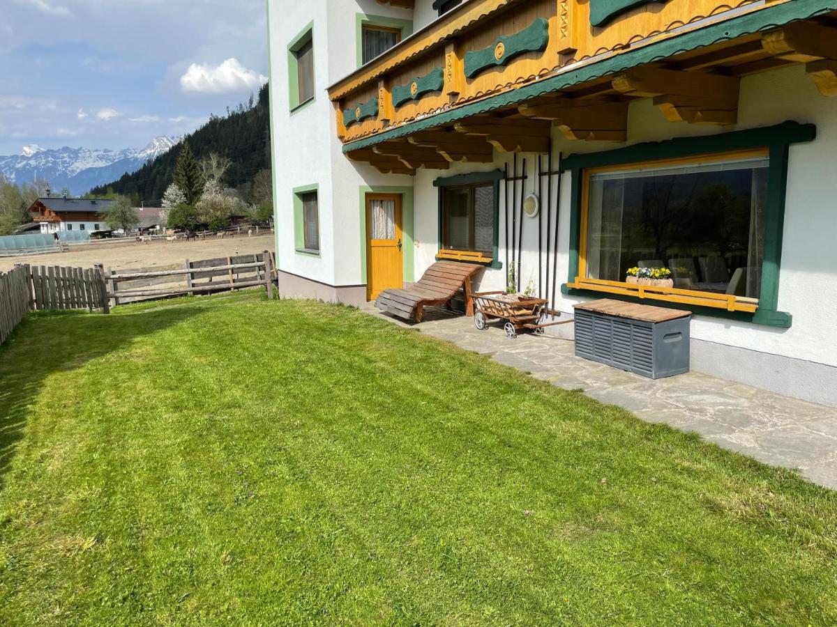 Ferienwohnung Maxi Maishofen Luaran gambar